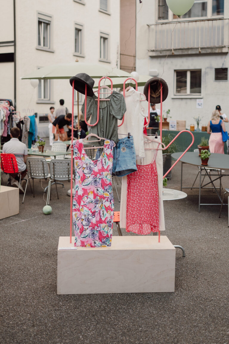 Kleidertausch & Vinyl