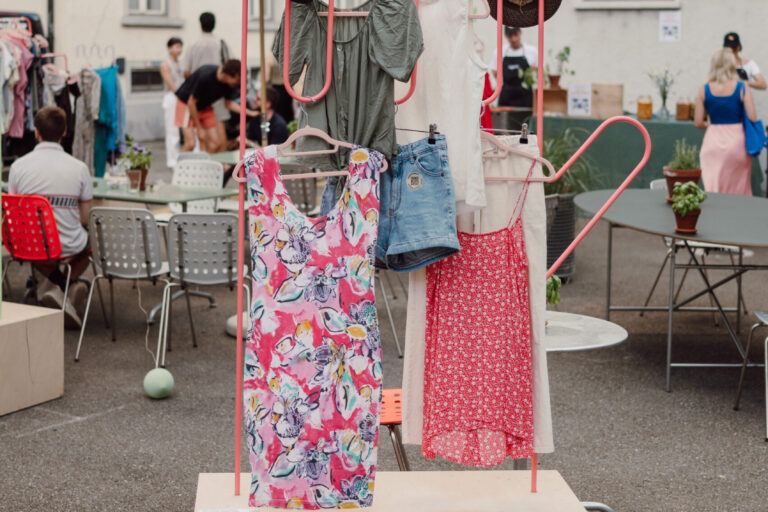 Kleidertausch & Vinyl