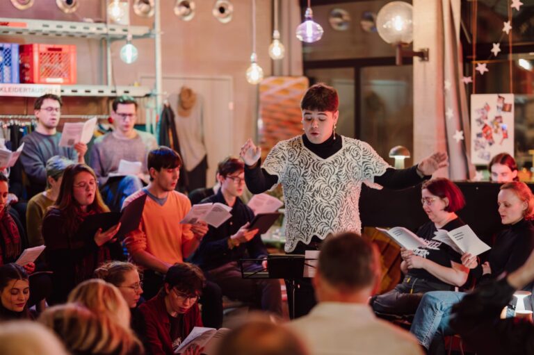 Weihnachtsfeier: Singen für Alle
